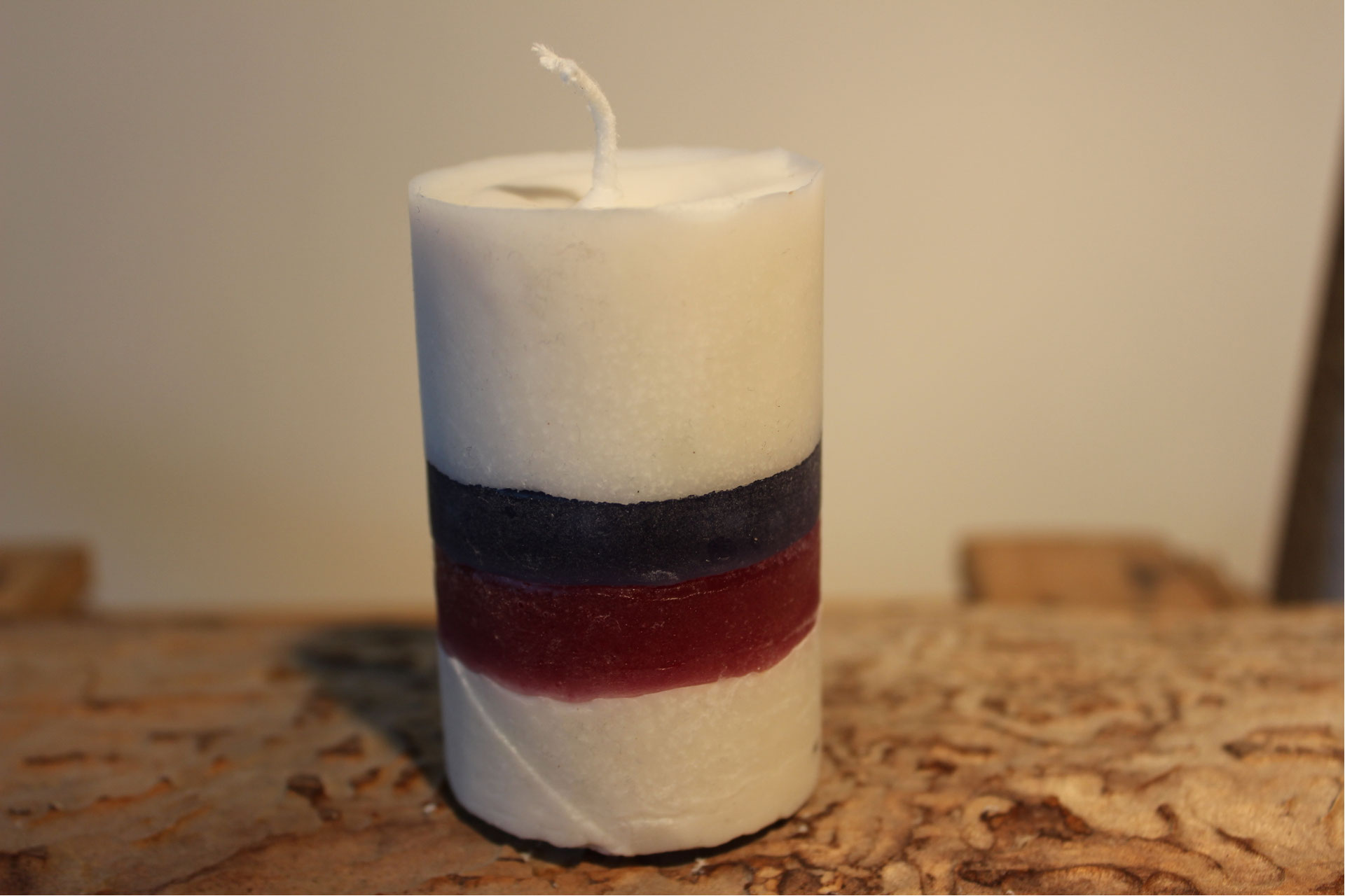 Bunte Upcycling-Kerzen